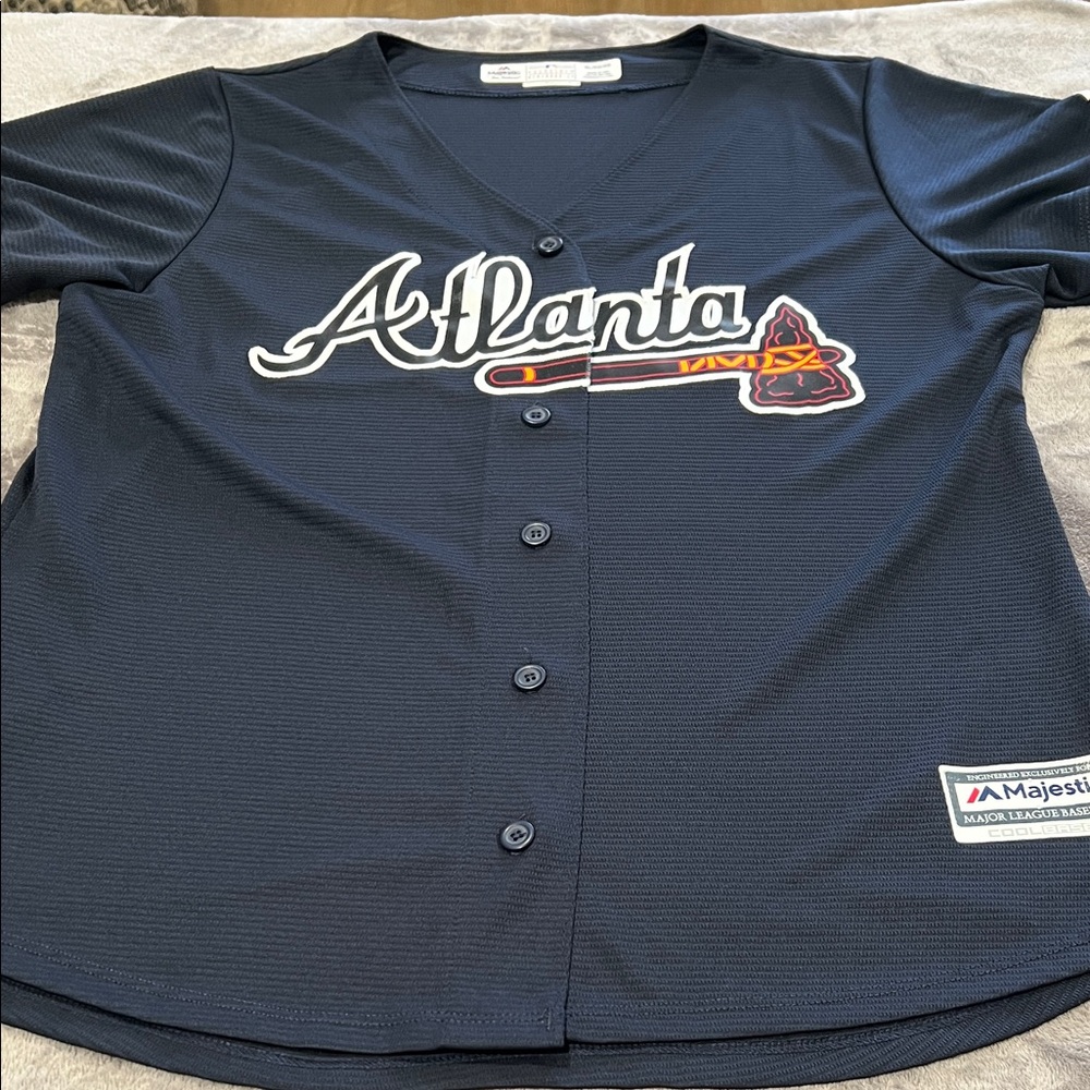 Majestic Dark Blue Atlanta Braves women’s  jersey NWOT